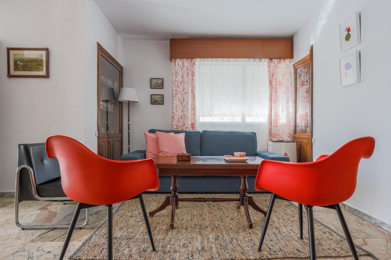 Ferienwohnung Puerta De Carmona Sevilla Exterior foto