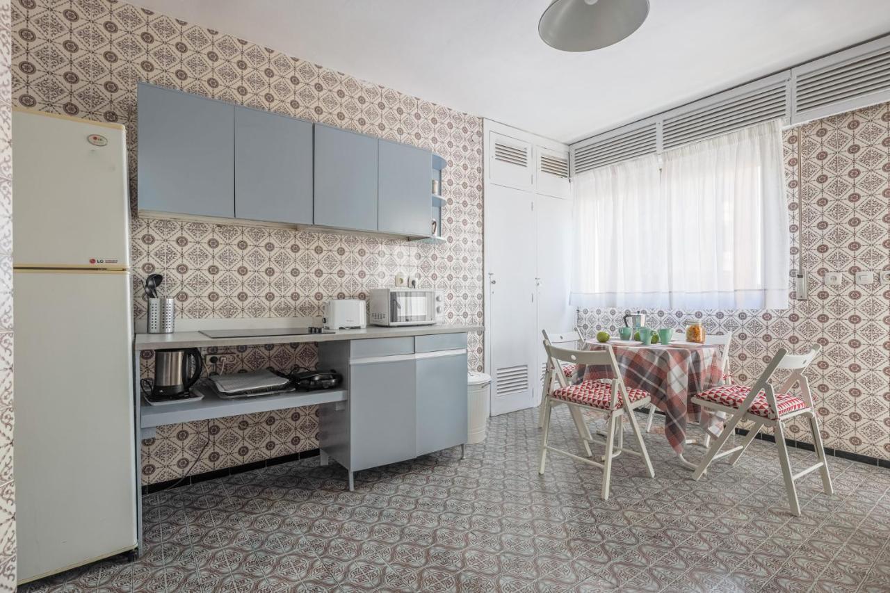 Ferienwohnung Puerta De Carmona Sevilla Exterior foto